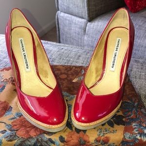 🗣Price Reduced 🎉 Cherry red patent leather shoes